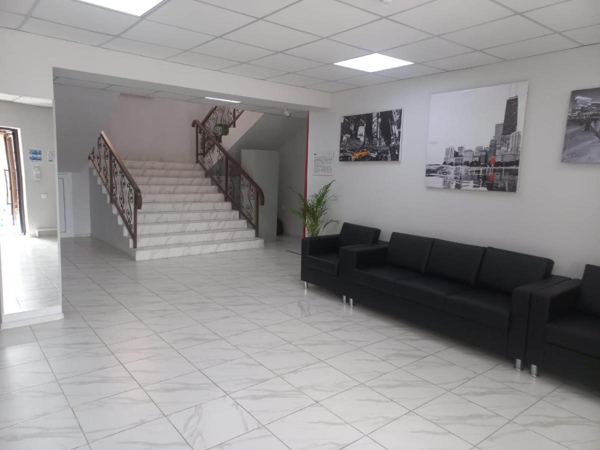 Apec Hotel Atyrau Exterior photo